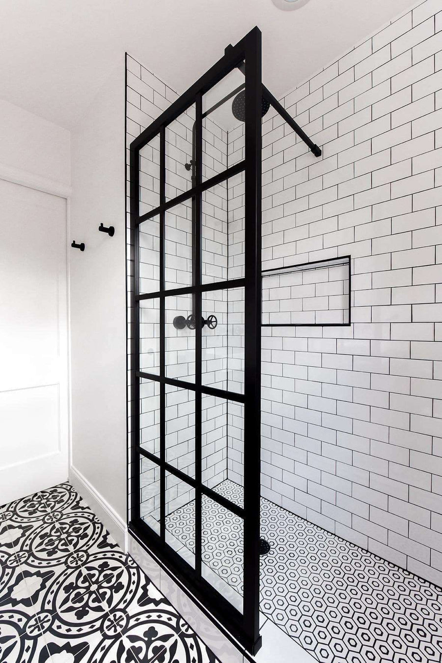 Gridscape GS1 Fixed Shower Screen Panel in Black with Clear Glass