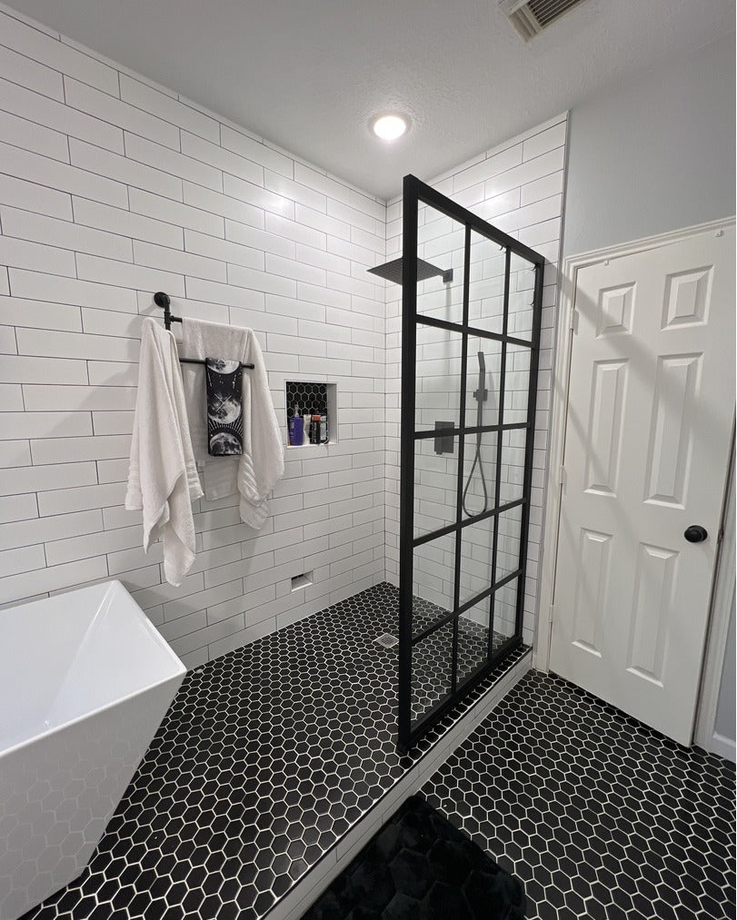 Gridscape GS1 Fixed Shower Screen Panel in Black with Clear Glass