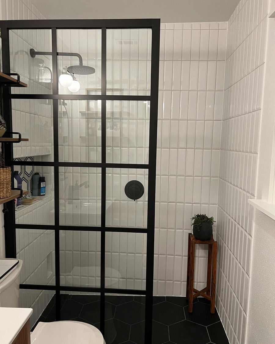 Gridscape GS1 Fixed Shower Screen Panel in Black with Clear Glass