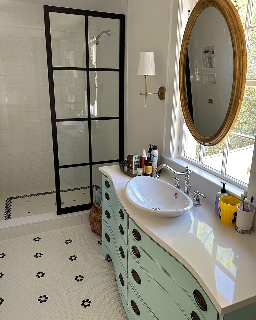 Gridscape GS1 Fixed Shower Screen Panel in Black with Clear Glass
