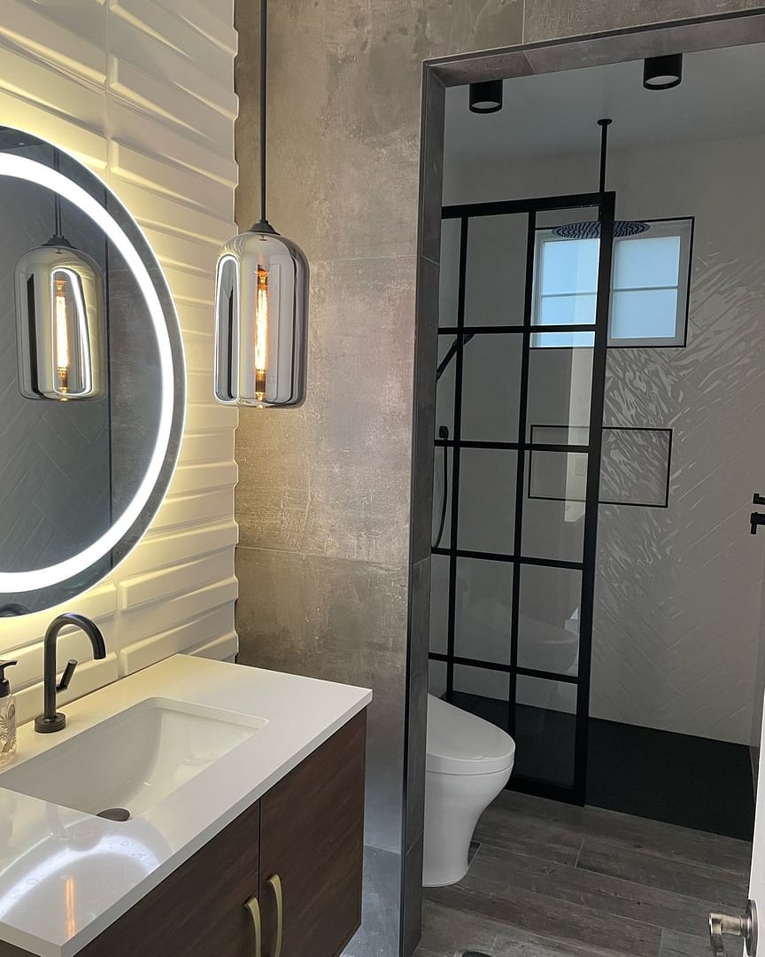Gridscape GS1 Fixed Shower Screen Panel in Black with Clear Glass