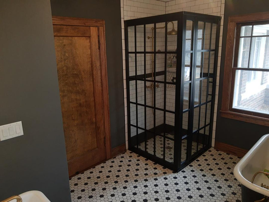 Gridscape GS1 3-Panel Corner Shower Door in Black with Clear Glass