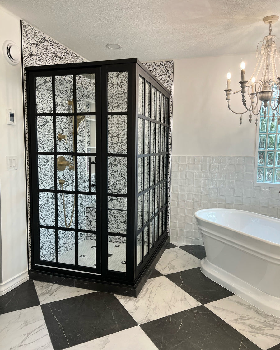 Gridscape GS1 3-Panel Corner Shower Door in Black with Clear Glass