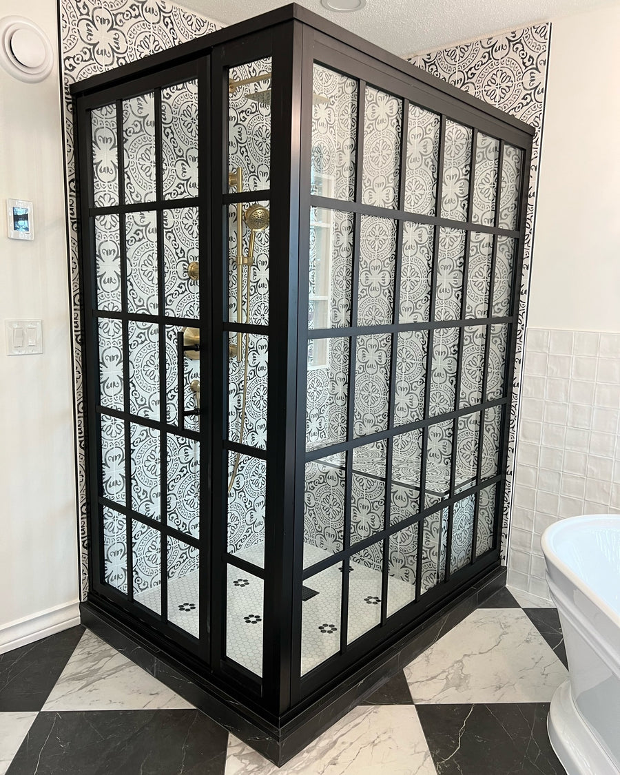Gridscape GS1 3-Panel Corner Shower Door in Black with Clear Glass