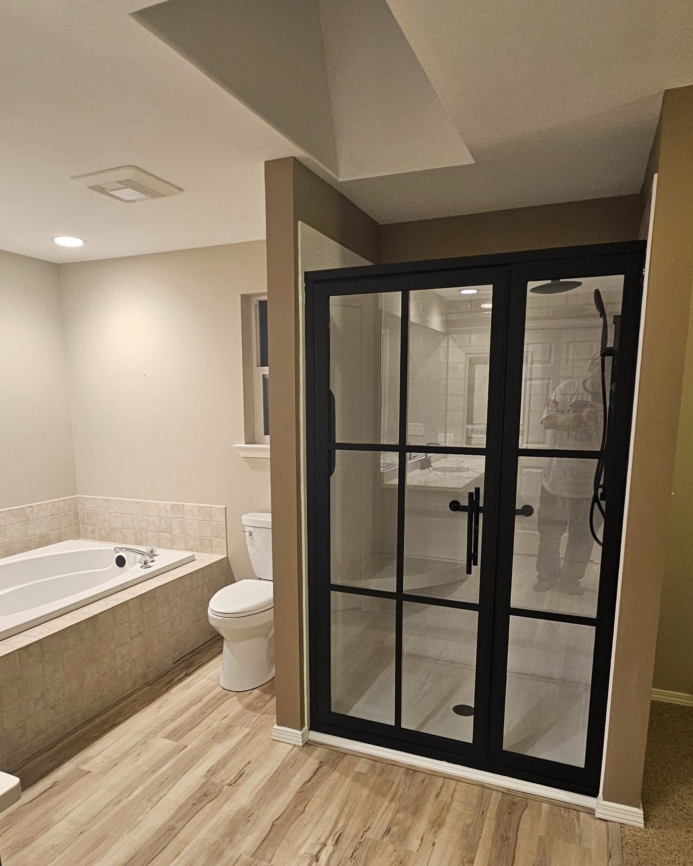 Gridscape GS1.2 Swing Shower Door and Panel in Black Clear Glass